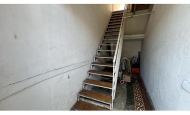 Casa esquinera con apartamentos y local en venta Barrio Nuevo Palmira