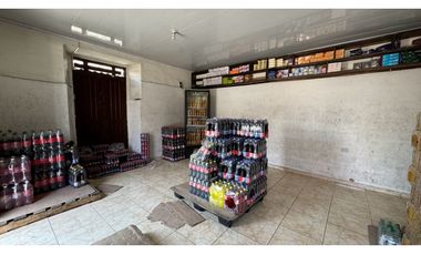 Casa esquinera con apartamentos y local en venta Barrio Nuevo Palmira