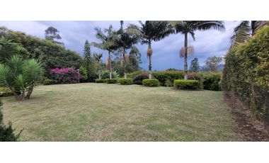 CASA CAMPESTRE EN ARRIENDO SECTOR RIONEGRO
