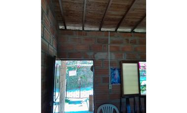 VENTA CASA FINCA VEREDA MESTIZAL SAN JERONIMO ANTIOQUIA