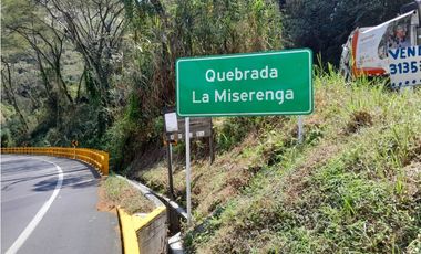 VENTA CASA FINCA VEREDA MESTIZAL SAN JERONIMO ANTIOQUIA