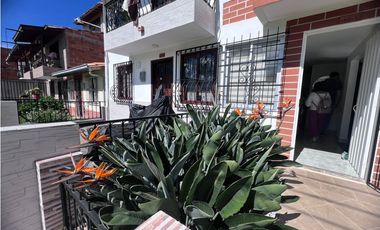 VENTA CASA 84 mts2 LA CEJA SECTOR LA ALDEA - C