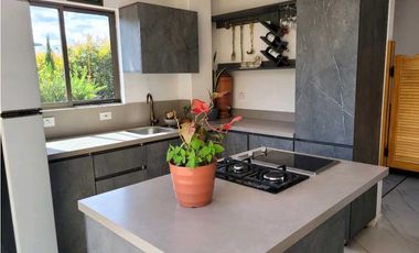 Venta de Casa en Unidad Cerrada via Don Diego la Ceja