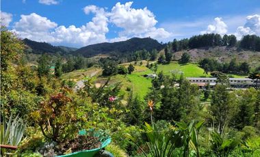 Venta de Casa en Unidad Cerrada via Don Diego la Ceja