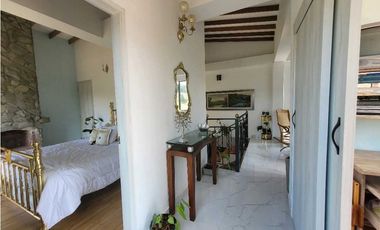 Venta de Casa en Unidad Cerrada via Don Diego la Ceja