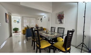 Hermosa casa de dos pisos en venta Barrio Santa Ana Palmira Valle