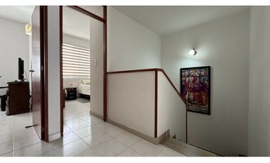 Hermosa casa de dos pisos en venta Barrio Santa Ana Palmira Valle