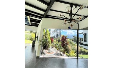 CASA CAMPESTRE EN VENTA A SOLO 10 MINUTOS DEL PARQUE DE SABANETA