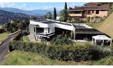 CASA CAMPESTRE EN VENTA A SOLO 10 MINUTOS DEL PARQUE DE SABANETA
