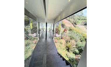 CASA CAMPESTRE EN VENTA A SOLO 10 MINUTOS DEL PARQUE DE SABANETA