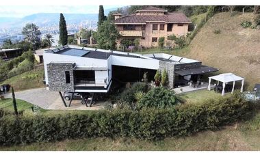 CASA CAMPESTRE EN VENTA A SOLO 10 MINUTOS DEL PARQUE DE SABANETA