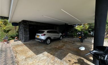 CASA CAMPESTRE EN VENTA A SOLO 10 MINUTOS DEL PARQUE DE SABANETA