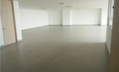 ARRIENDO APARTAMENTO AMOBLADO PRIMERA LINEA DE PLAYA - RODADERO SUR