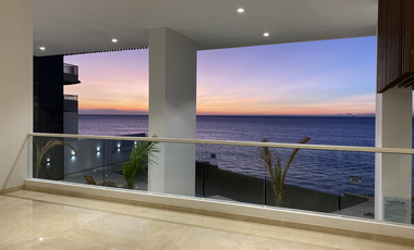 ARRIENDO APARTAMENTO AMOBLADO PRIMERA LINEA DE PLAYA - RODADERO SUR