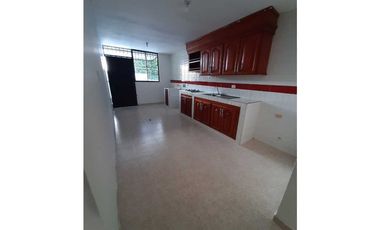 SE ARRIENDA APARTAMENTO BARRIO LOS CORTIJOS