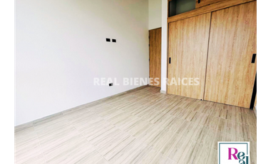 VENDO CASA MEDIANERA EN UNIDAD ABIERTA EN LA CEJA, ANTIOQUIA