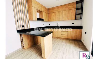 VENDO CASA MEDIANERA EN UNIDAD ABIERTA EN LA CEJA, ANTIOQUIA