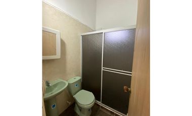 SE VENDE FABULOSA CASA EN CARTAGO