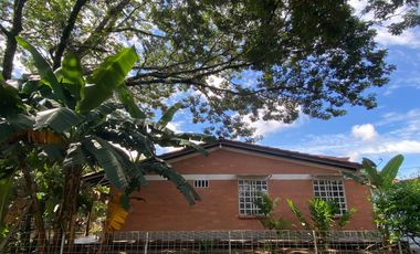 SE VENDE FABULOSA CASA EN CARTAGO