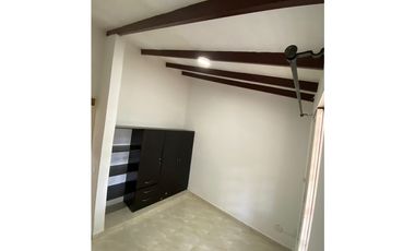 SE VENDE FABULOSA CASA EN CARTAGO