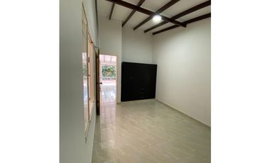 SE VENDE FABULOSA CASA EN CARTAGO