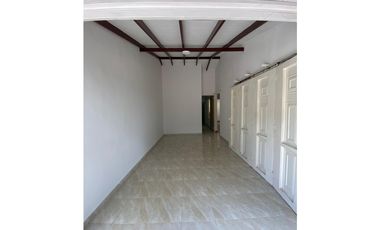 SE VENDE FABULOSA CASA EN CARTAGO