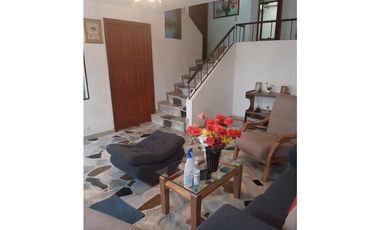 SE VENDE CASA AMPLIA SAN PABLO ZIPAQUIR