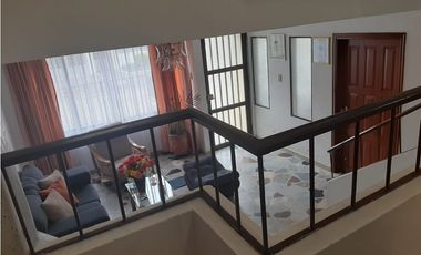 SE VENDE CASA AMPLIA SAN PABLO ZIPAQUIR