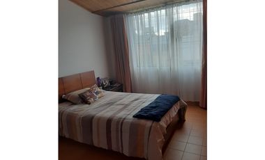 SE VENDE CASA AMPLIA SAN PABLO ZIPAQUIR