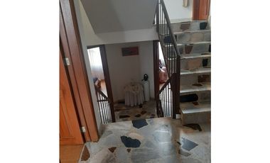SE VENDE CASA AMPLIA SAN PABLO ZIPAQUIR