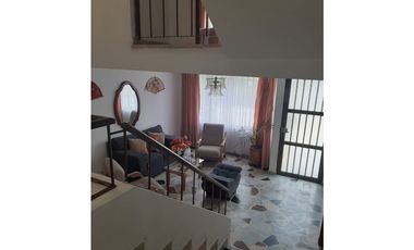 SE VENDE CASA AMPLIA SAN PABLO ZIPAQUIR