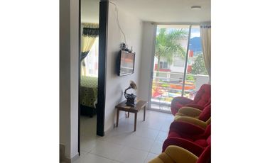 Se vende hermosa casa en Conjunto Cerrado