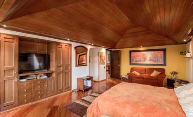 VENTA PENTHOUSE SANTA BARBARA UNICENTRO BUGANVILLA