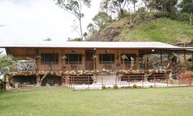 Se Vende Hermosa Finca en la Ciudad de Anolaima