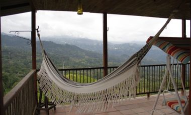 Se Vende Hermosa Finca en la Ciudad de Anolaima