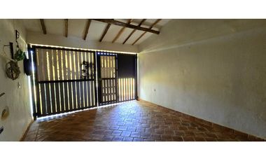Vendo Casa Villanueva Sector la Ceiba caracoli