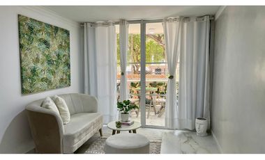 Arriendo apartamento amoblado en Miramar de 3 habitaciones.