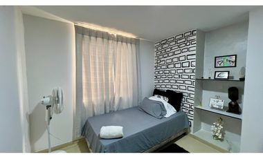 Arriendo apartamento amoblado en Miramar de 3 habitaciones.