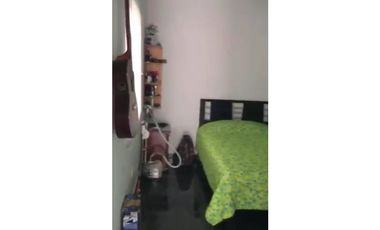 SE VENDE CASA EN SEGUNDO PISO DOCE DE OCTUBRE