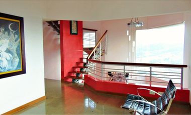 Venta o Permuta Apartamento Tríplex Milán, Manizales