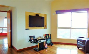 Venta o Permuta Apartamento Tríplex Milán, Manizales