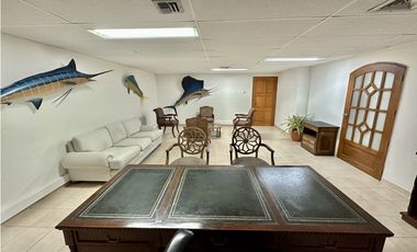 ARRIENDO DE OFICINA EN ED. CENTRO EJECUTIVO - SANTA MARTA