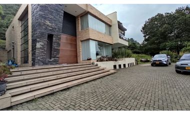 Casa en Venta Briceño -Aposentos