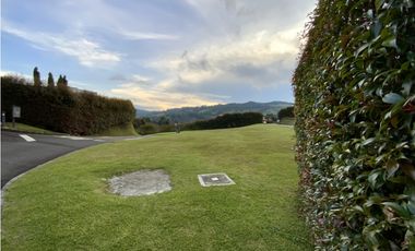 Venta Lote 100% Plano Bonita Vista Parcelacion Alto Palmas Envigado