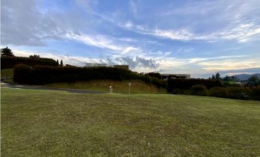 Venta Lote 100% Plano Bonita Vista Parcelacion Alto Palmas Envigado
