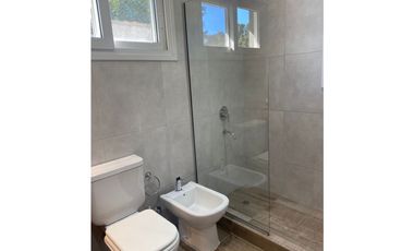 CASA EN ALQUILER EN COSTA ESMERALDA - DEPORTIVO 443