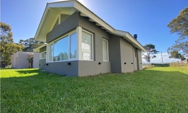 CASA EN ALQUILER EN COSTA ESMERALDA - DEPORTIVO 443