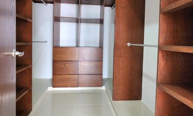 Casa en VENTA en LOMAS DE LA RIOJA