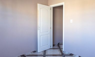 2 casas a estrenar en Lobos, Bs As