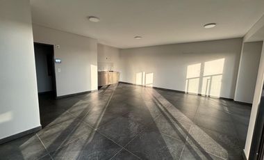 SEMIPISO 4 AMBIENTES CON LAVADERO